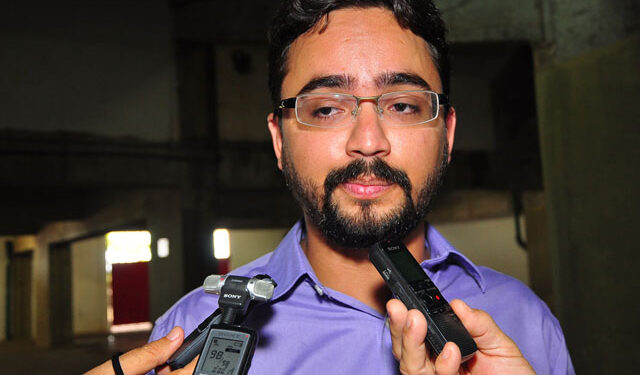 Quem é Tibério Limeira na fila do pão?