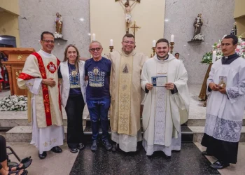 Cícero Lucena destaca renovação da fé e união dos fiéis durante celebração a Nossa Senhora Aparecida