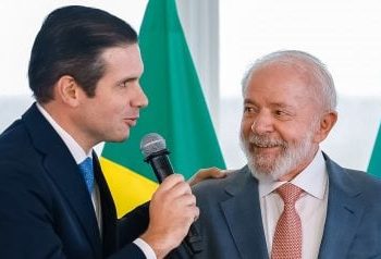 Pesquisa Atlas aponta que imagem de Lula é a mais positiva é a de Hugo a mais negativa no País