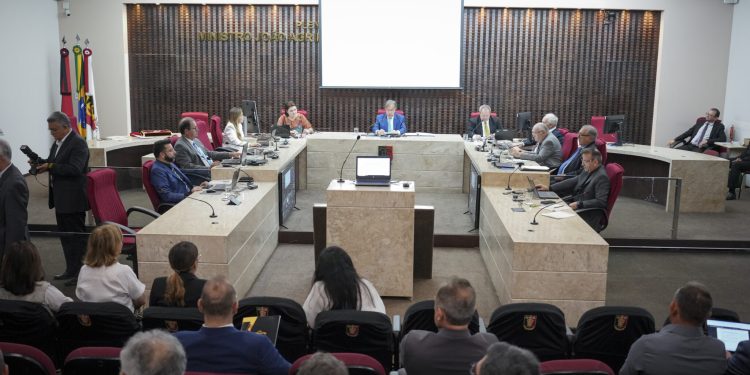 Prefeitura deixa de aplicar o mínimo de 25% em educação e tem as contas rejeitadas pelo TCE-PB