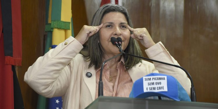 Justiça determina remoção de vídeo da vereadora Eliza Virgínia por discurso contra comunidade LGBT+