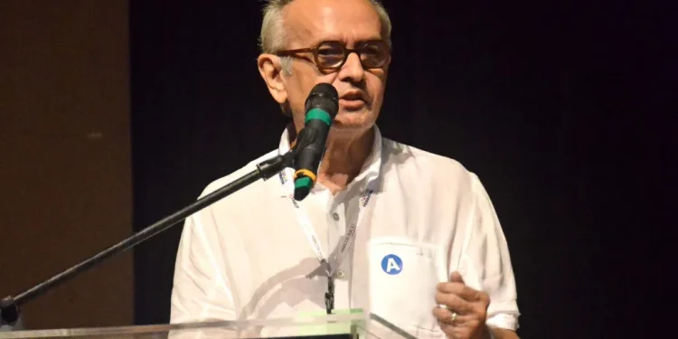 Prefeito de João Pessoa, Cícero Lucena aposta em reestruturação do MDB no estado e sinaliza migração de aliados para o partido