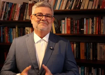 João Pessoa sedia lançamento de livro sobre poder algorítmico e Estado de Direito