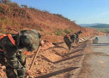 Câmara aprova projeto que amplia atuação do Exército em obras públicas e dispensa licitação