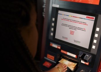 Prefeitura conclui, nesta quinta, os pagamentos de setembro e outubro dos servidores da Saúde