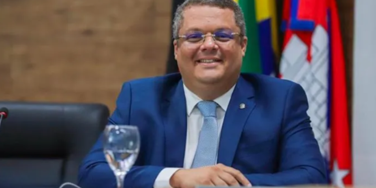 MDB oficializa apoio à pré-candidatura de Edvaldo Neto na eleição suplementar de Cabedelo