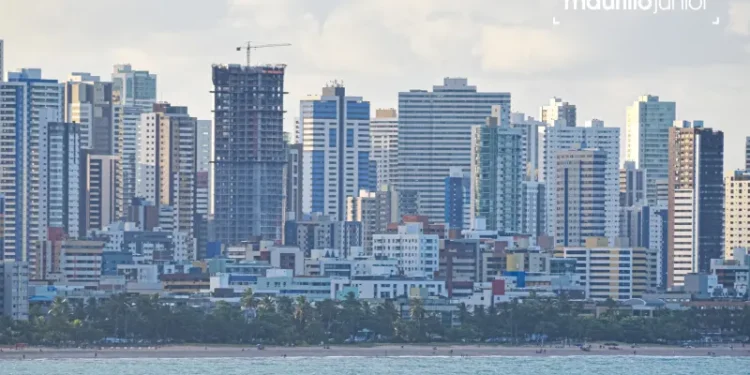 Construção civil: TJ valida LUOS, mas mantém anulação do artigo sobre gabarito na orla de João Pessoa