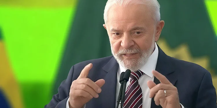 Lula condena ataques dos EUA à Venezuela e classifica como “afronta gravíssima à soberania”