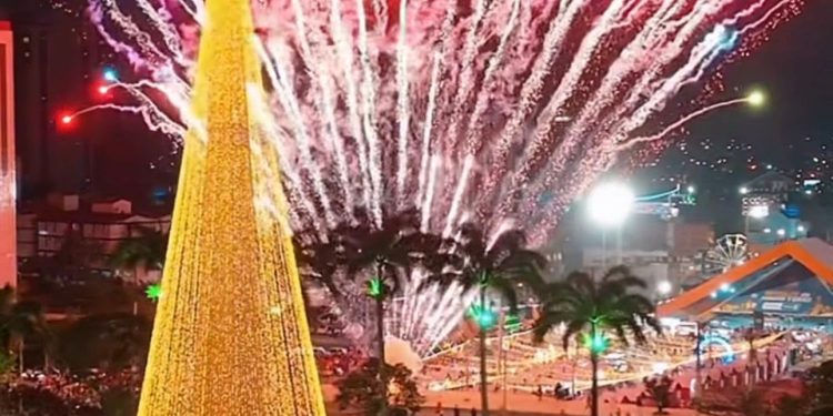 Natal Iluminado: Prefeitura de CG divulga dados de pesquisa referente a edição 2025 do evento