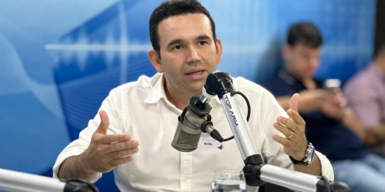 “Lealdade não é submissão”: Jhony sinaliza rompimento com base governista