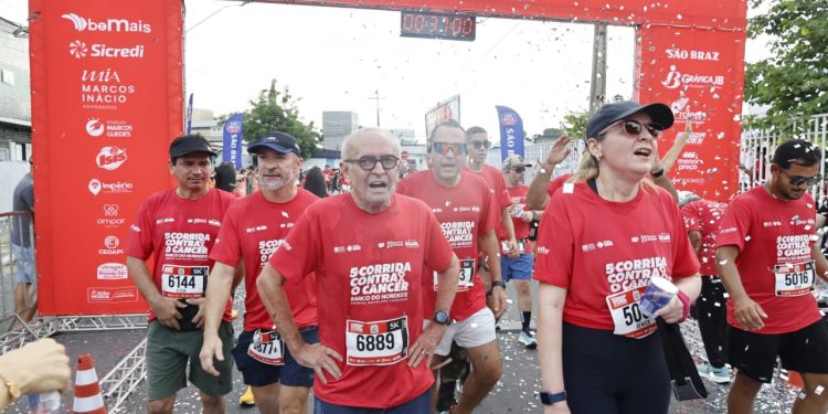 Cícero Lucena participa da Corrida contra o Câncer e reforça apoio ao Hospital Laureano