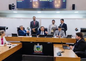 ALPB aprova Programa “De Volta Para Minha Terra” e projeto que cria pontos de arrecadação de alimentos