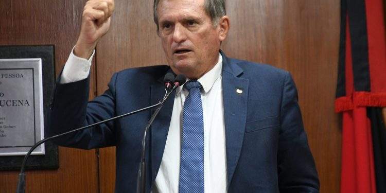 Líder da situação na CMJP defende gestão municipal