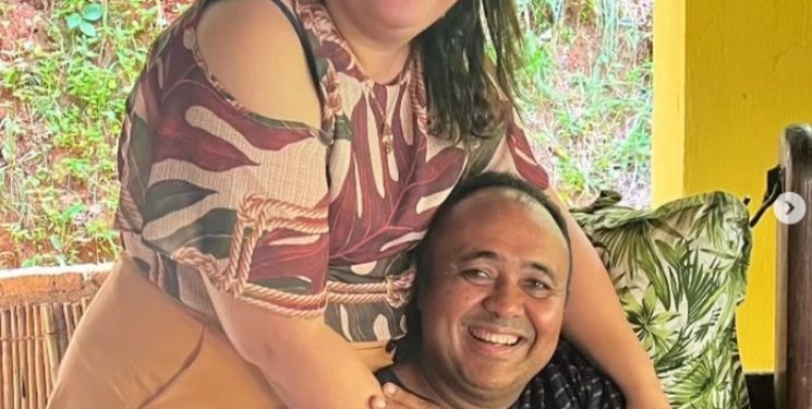 QUEREM COLAR OS CACOS DOS CACARECOS DE BAYEUX