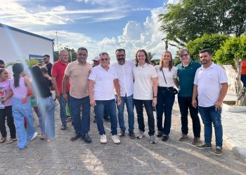 Durante Missa, Reitor do Santuário Padre Ibiapina agradece a Veneziano recursos já destinados para a reestruturação do local