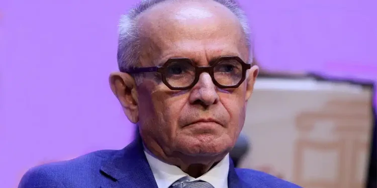 Cícero reage a Lucas e propõe pesquisa sobre histórico dos adversários