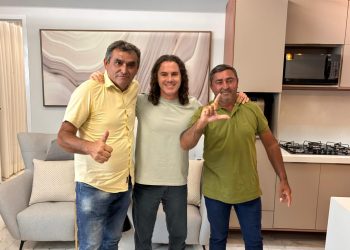 Ex-prefeito de Vista Serrana e grupo da situação declaram apoio à reeleição do senador Veneziano