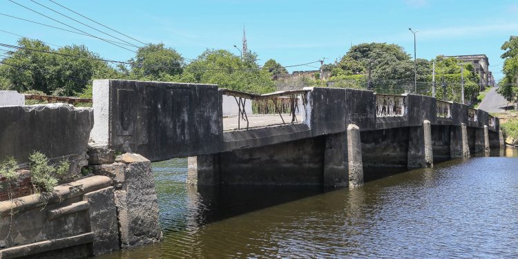 Prefeituras de João Pessoa e Bayeux firmam convênio para recuperação da histórica Ponte do Baralho