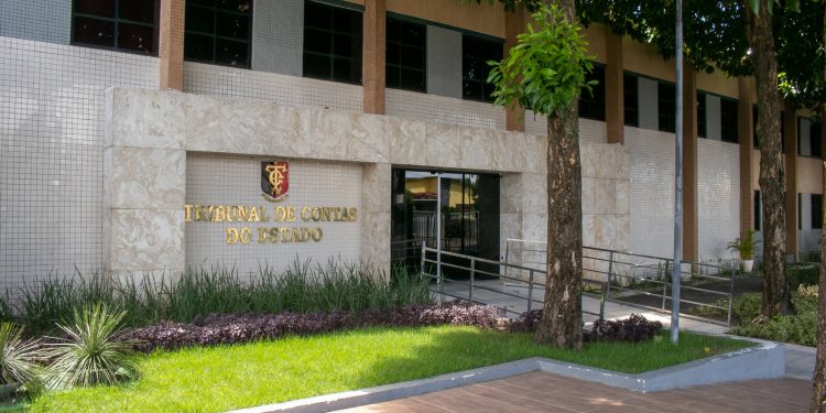 Disputa por vagas no TCE-PB avança na Assembleia com inscrições de Deusdete Queiroga e Taciano Diniz