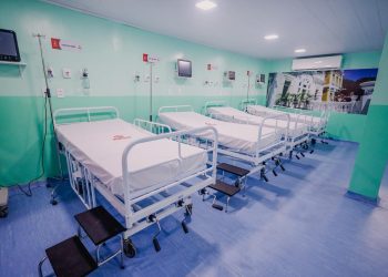 Cícero Lucena inaugura bloco cirúrgico do Complexo Hospitalar de Mangabeira