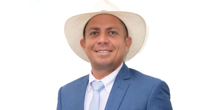 Presidente da Câmara, Epitácio Viturino é acusado de agredir servidoras da Prefeitura durante ação social em Santa Rita