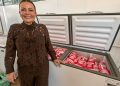 Casa da Merenda de Bayeux recebe toneladas de alimentos e prefeita atesta qualidade dos produtos