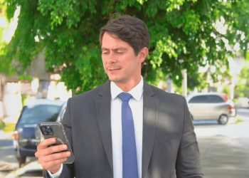 JOGO SUJO: Procurador de Cabedelo ligado a Vitor Hugo e cunhado do prefeito Neto é flagrado espalhando fake news contra Walber Virgolino
