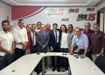 Senador Veneziano recebe apoio à sua reeleição de grupo de vereadores e suplentes de João Pessoa