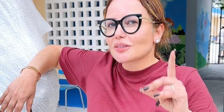 Tacyana Leitão inspeciona últimos detalhes da creche do São Bento