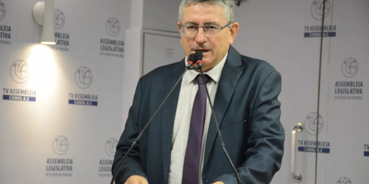 Gervásio Maia e Dr. Romualdo oficializam filiação ao PCdoB na Paraíba nesta quinta-feira