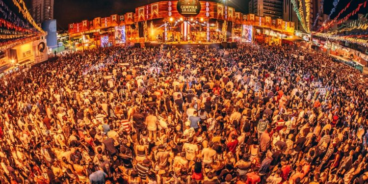 Bruno Cunha Lima anuncia lançamento da programação do São João 2026 em CG para 31 de março