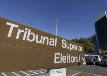 TSE aprova restrições para uso de inteligência artificial nas eleições