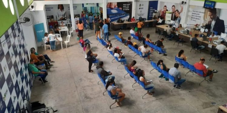 Sine-CG oferta 169 vagas de emprego; operador de processo de produção concentra maioria