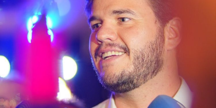 Bruno entrega nova creche municipal para atender 270 crianças em Campina Grande, nesta terça