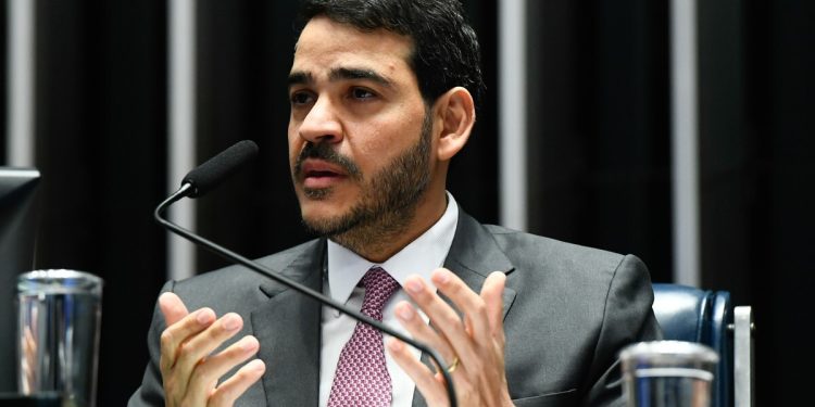 Ao vivo: acompanhe sabatina de Jorge Messias no Senado, indicado para ministro do STF
