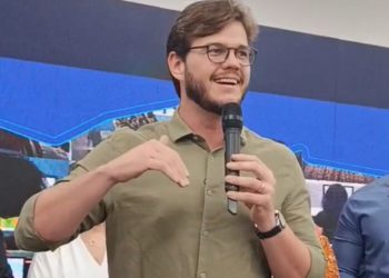 Prefeito Bruno fortalece geração de empregos com expansão da AeC e a parceria com o Sine Municipal de Campina