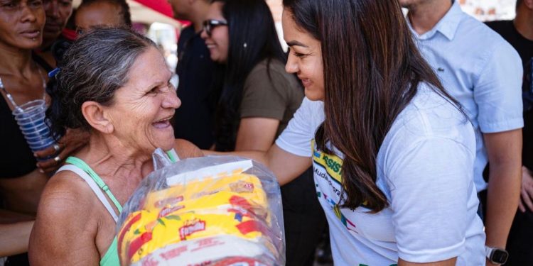 Fernanda Alvino comemora conquista histórica da assistência social em Santa Rita