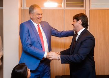 Leo Bezerra fortalece parcerias com Judiciário e destaca ações no Centro e na Orla da Capital