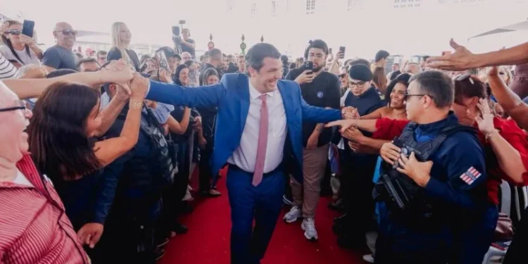 Vídeo: Léo Bezerra faz balanço da primeira semana à frente da PMJP e reforça presença da gestão ao lado da população