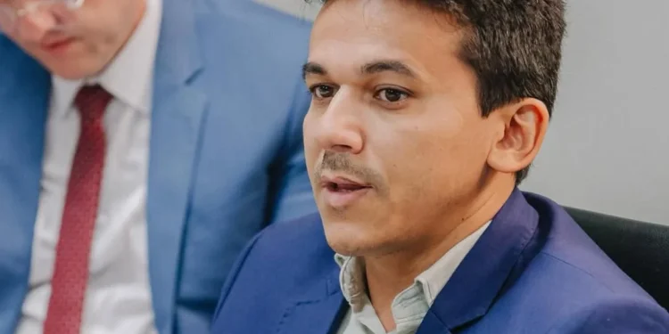 Após cancelamento do São João, prefeito cobra ação dos governos contra enchentes em Santa Rita