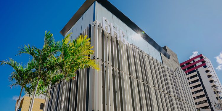 Nova regra sobre saúde mental nas empresas entra em vigor neste mês; veja o que muda