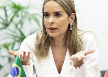 Daniella não foi a festa de Hugo?