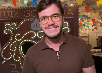 Bruno prestigia exposição em homenagem aos 110 anos de Luiz Gonzaga n’O Maior São João do Mundo: “Museu dedicado ao nosso eterno Rei do Baião”