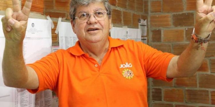 NEM TUDO EM JOÃO É FALSO