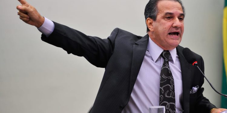 Malafaia diz que “filhos de Bolsonaro são uns jumentos” e devemos concordar com ele