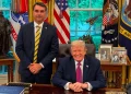 Trump questiona eleições brasileiras após carta de Flávio Bolsonaro